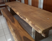 MESA MACIÇA RÚSTIC